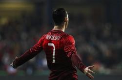 开云体育app-关于C罗的退赛让粉丝关键的信息