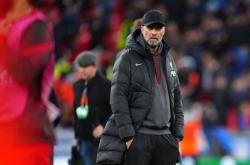 开云体育官方网站-利物浦客场遭遇惨败，前景堪忧