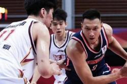 开云APP-红蓝之战引发球迷热议，双方实力对决