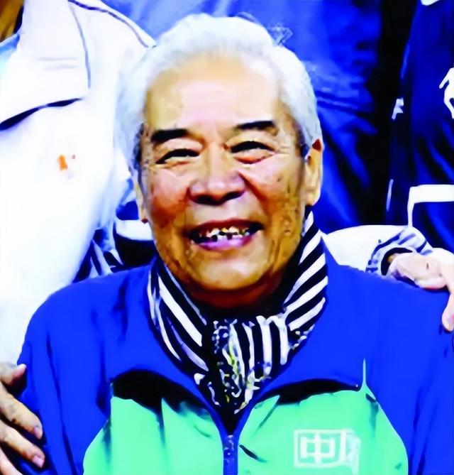 包含张卫平担任国家男篮主教练,改观球队的词条 包含张卫平担任国家男篮主教练,改观球队的词条