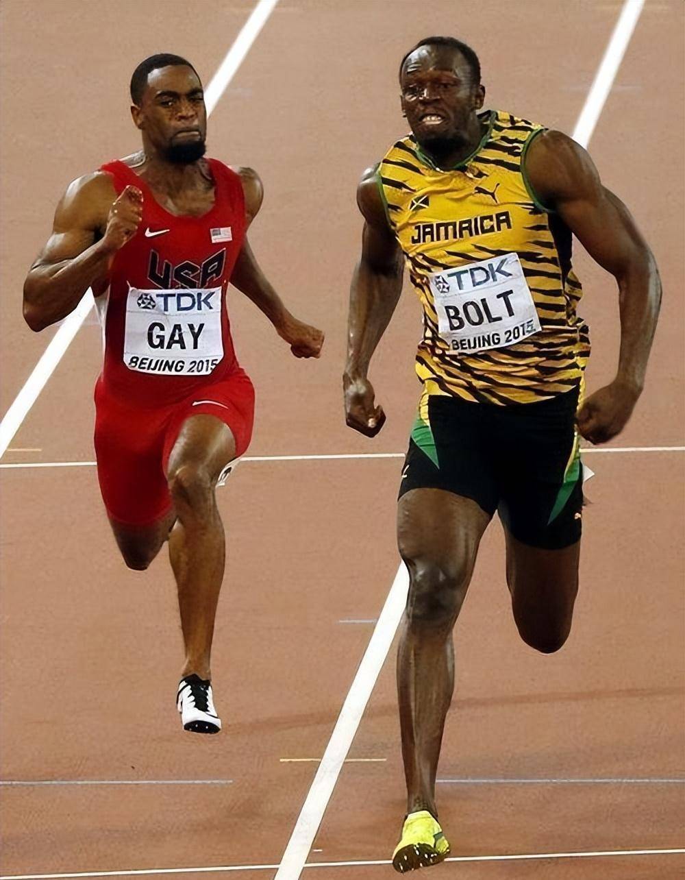 智利短跑选手瞬间爆发，轻松夺金