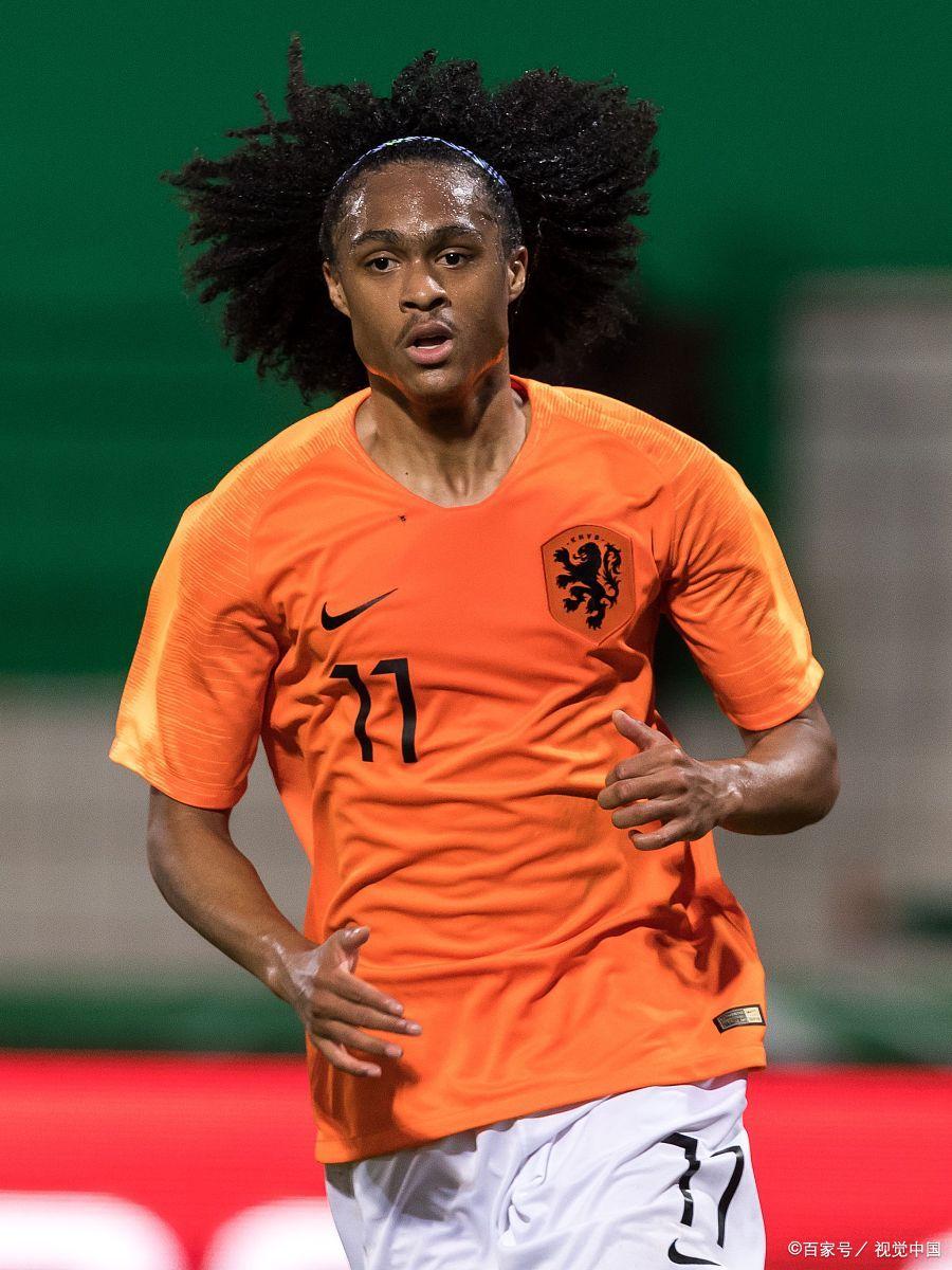 印尼羽毛球队绝杀日本羽毛球队，辛杜完成帽子戏法的简单介绍