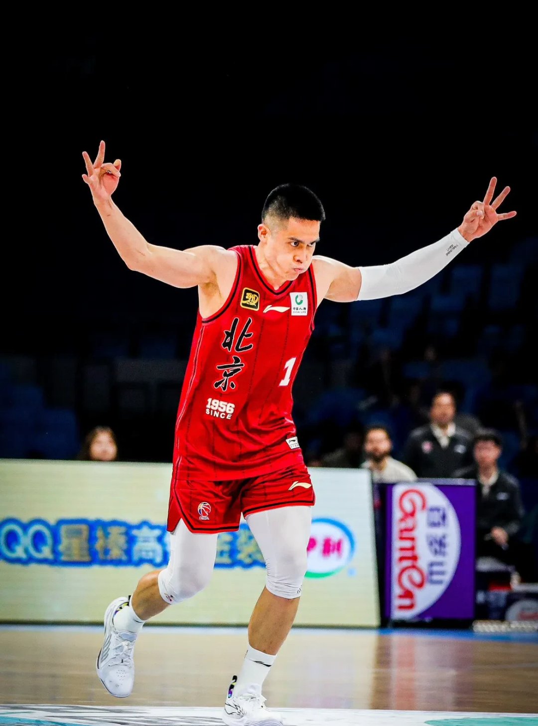 山西队绝杀骑士，克莱状态火热的简单介绍